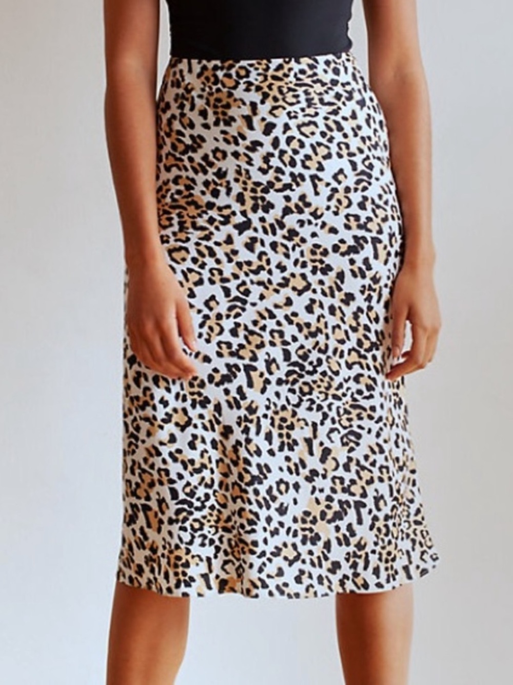 Aritzia Babaton Leopard Print Satin Slip Skirt Small Fall Mob Wife 90s Minimalis